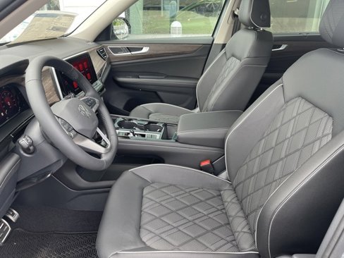 New 2025 Volkswagen Atlas SEL Premium R-Line image 14