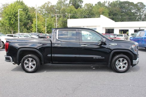 Used 2022 GMC Sierra 1500 SLT w/ SLT Convenience Package image 8