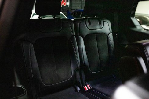 Used 2024 Jeep Grand Cherokee L Laredo image 11