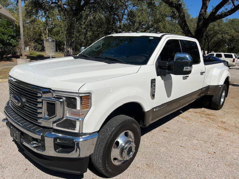Used 2022 Ford F350 King Ranch w/ King Ranch Ultimate Package image 2