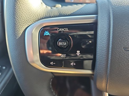 New 2026 Nissan Armada SL image 11