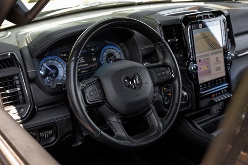 Used 2022 RAM 1500 Limited w/ Body Color Bumper Group image 4