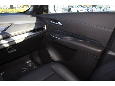 Used 2024 Cadillac XT4 Sport w/ Cold Weather Package image 8