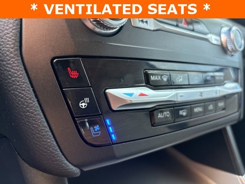 Used 2020 Ford Explorer Limited w/ Equipment Group 310A image 18