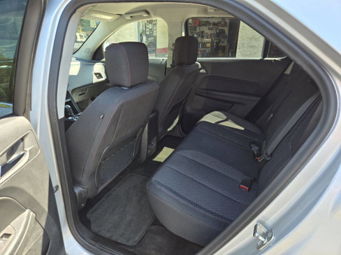 Used 2017 Chevrolet Equinox LT w/ Convenience Package image 10