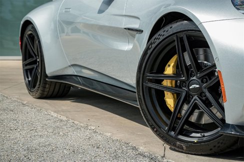 New 2026 Aston Martin V8 Vantage Coupe image 2