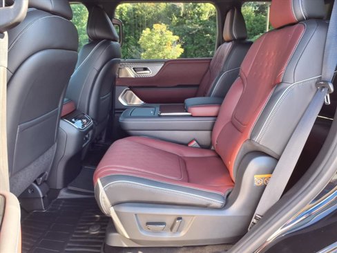 New 2026 INFINITI QX80 Autograph image 26