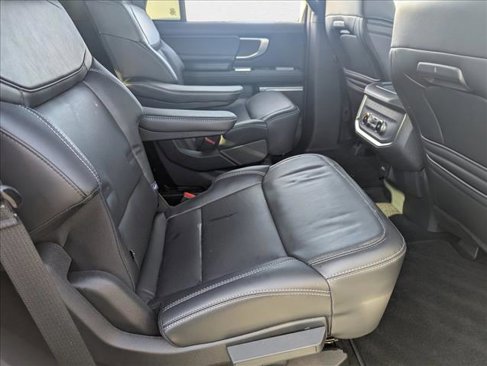 Certified 2025 Ford Expedition Platinum w/ Stealth Appearance Package image 24