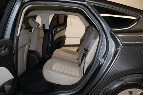 Used 2020 Ford Fusion S image 17