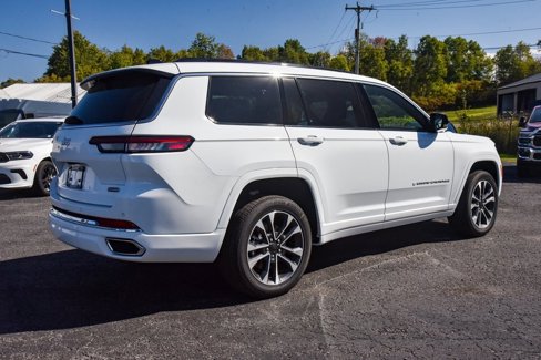 New 2025 Jeep Grand Cherokee L Overland image 3