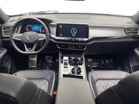 Used 2025 Volkswagen Atlas Cross Sport SEL Premium R-Line image 52