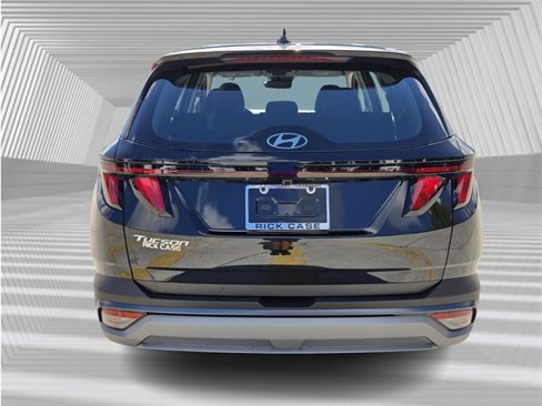 New 2026 Hyundai Tucson SE image 4