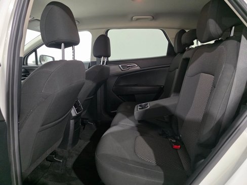 Used 2023 Kia Sportage LX image 21