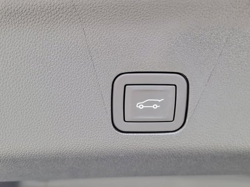 New 2025 Chevrolet Tahoe Premier image 5