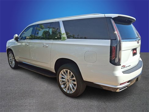 Used 2024 Cadillac Escalade ESV Luxury w/ LPO, Floor Liner Package image 4