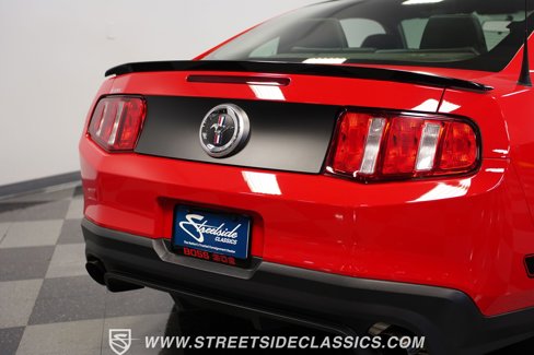 Used 2012 Ford Mustang Boss 302 w/ Boss 302 Accessory Pkg image 26
