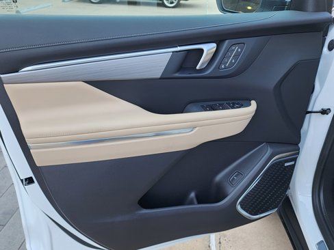 New 2026 Buick Enclave Preferred w/ Power Package image 13