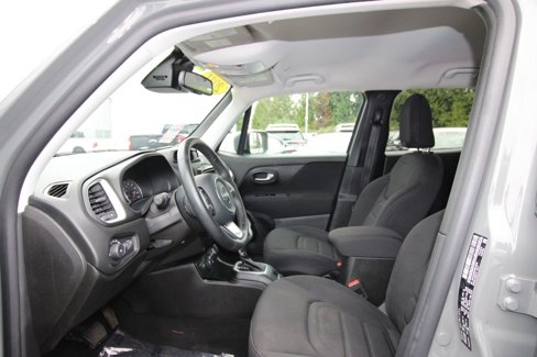 Used 2021 Jeep Renegade Latitude w/ Convenience Group image 10