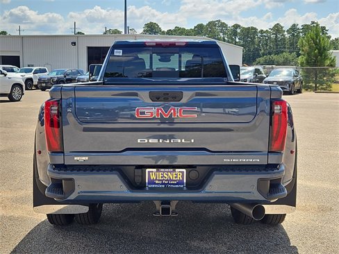 New 2026 GMC Sierra 3500 Denali w/ Denali Reserve Package image 6