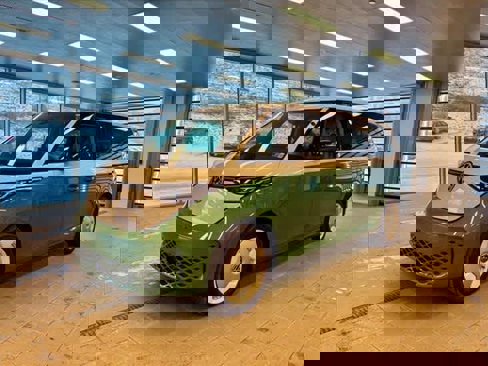 New 2025 Volkswagen ID. Buzz 1st Edition image 1