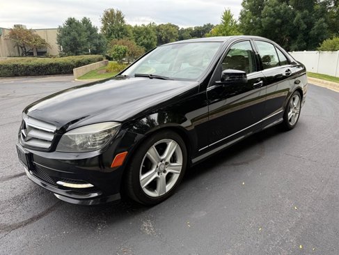 Used 2011 Mercedes-Benz C 300 4MATIC Sedan image 12
