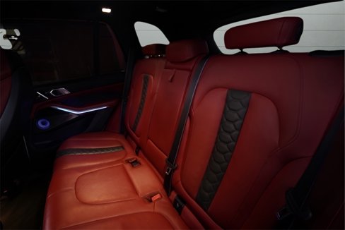 Used 2023 BMW X5 M Competition w/ Competition Package image 21