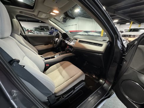 Used 2019 Honda HR-V EX image 18
