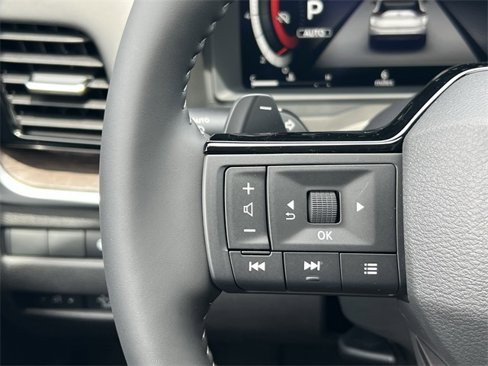 New 2026 Nissan Rogue Platinum w/ Platinum Premium Package image 12