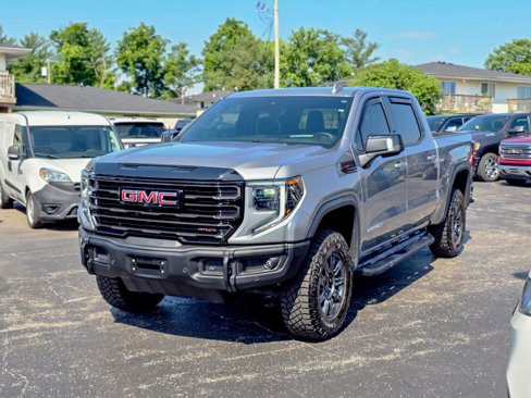 Used 2024 GMC Sierra 1500 AT4X image 9