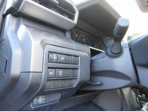 New 2025 Toyota Tacoma SR5 image 38