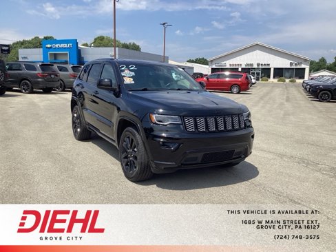 Used 2022 Jeep Grand Cherokee Laredo X image 1