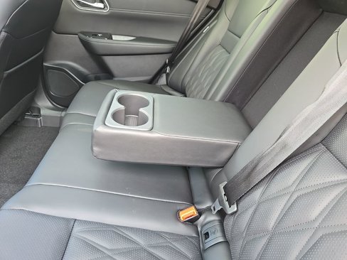 New 2026 Nissan Rogue Platinum image 26