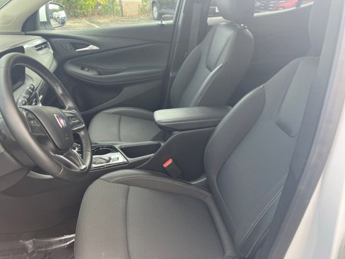 Used 2025 Buick Encore GX Preferred image 34
