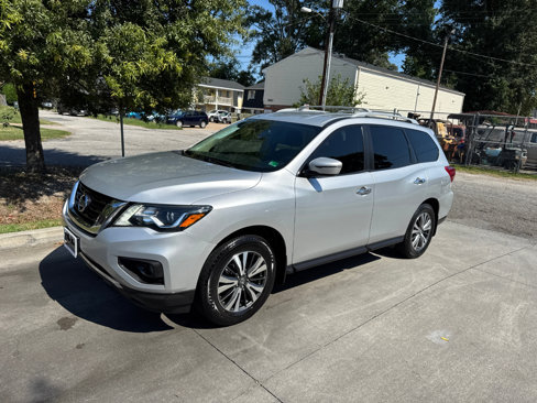 Used 2019 Nissan Pathfinder SV image 7