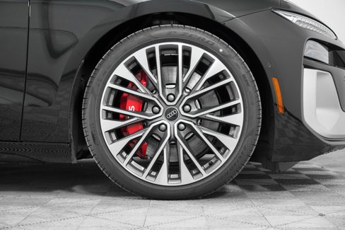 New 2025 Audi S6 e-tron Premium Plus image 9