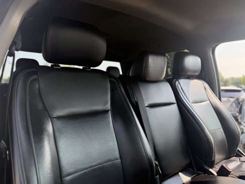 Used 2018 Ford F250 Lariat image 14