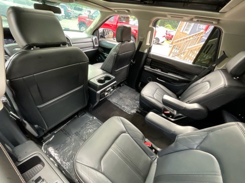 Used 2020 Ford Expedition Platinum image 29