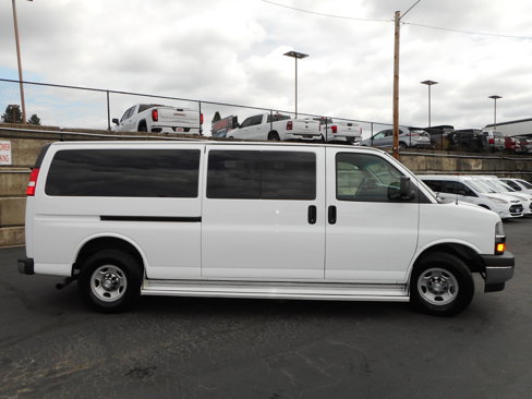 Used 2017 Chevrolet Express 3500 LT w/ LT Preferred Equipment Group image 6