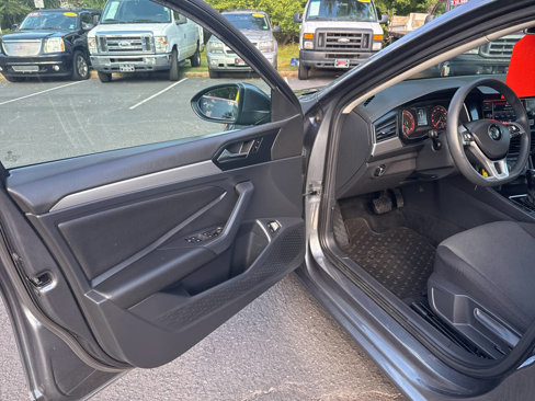 Used 2021 Volkswagen Jetta S w/ Driver Assistance Package image 11
