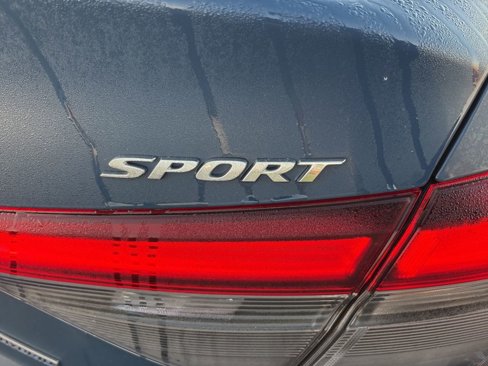 Used 2025 Honda Civic Sport Touring image 4