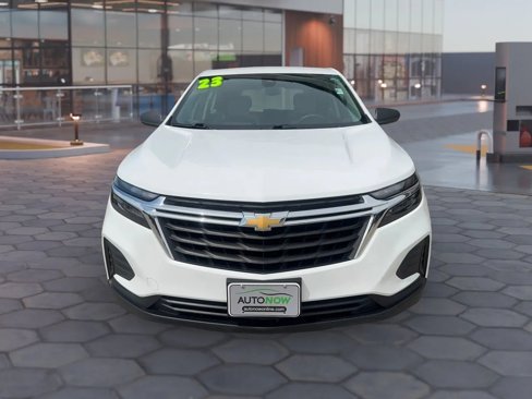 Used 2023 Chevrolet Equinox LS w/ Driver Confidence II Package image 2