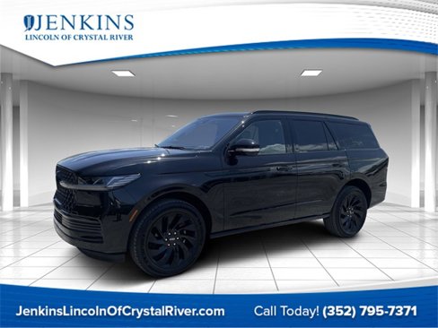 New 2025 Lincoln Navigator Reserve w/ Jet Appearance Package image 1