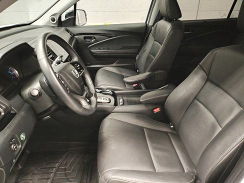 Used 2022 Honda Pilot Touring image 23