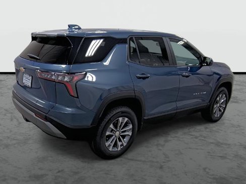 New 2026 Chevrolet Equinox LT w/ Convenience Package II image 4