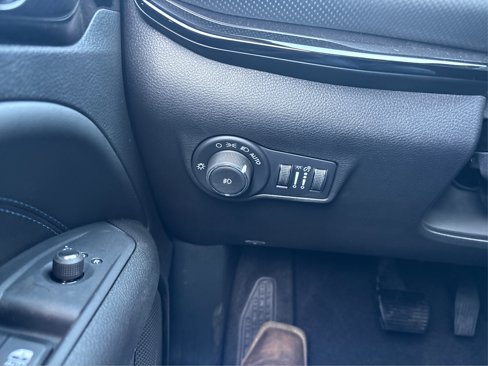 New 2026 Jeep Compass Latitude image 15