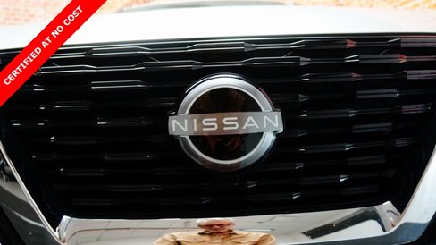 Used 2023 Nissan Rogue SV image 67