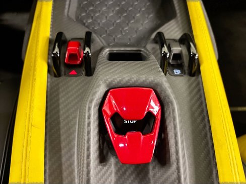 Used 2024 Lamborghini Revuelto image 24