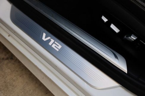 Used 2019 BMW M760i xDrive image 65