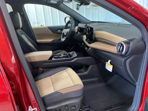 New 2026 Chevrolet Equinox ACTIV w/ Convenience Package III image 8