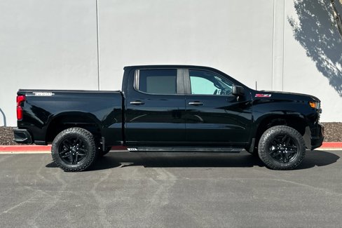Used 2020 Chevrolet Silverado 1500 Custom Trail Boss w/ Custom Convenience Package image 3